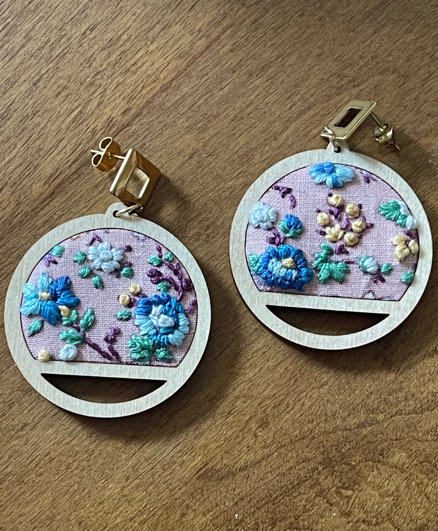 The Eliza | Petite Floral Dangle Earrings