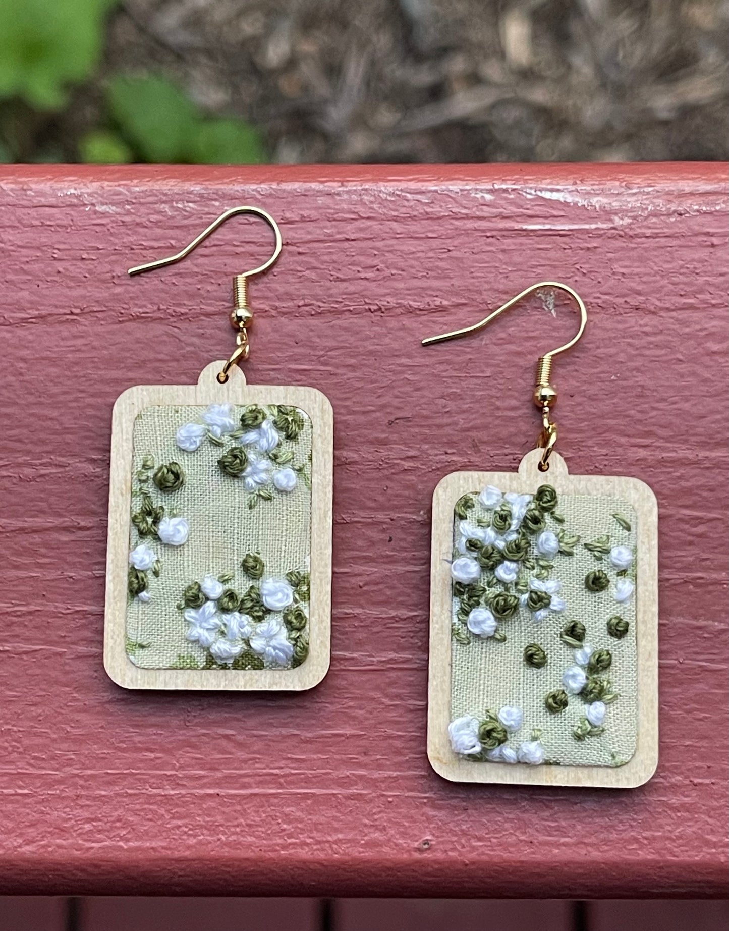 The Lindsay | Green Micro Floral Dangles