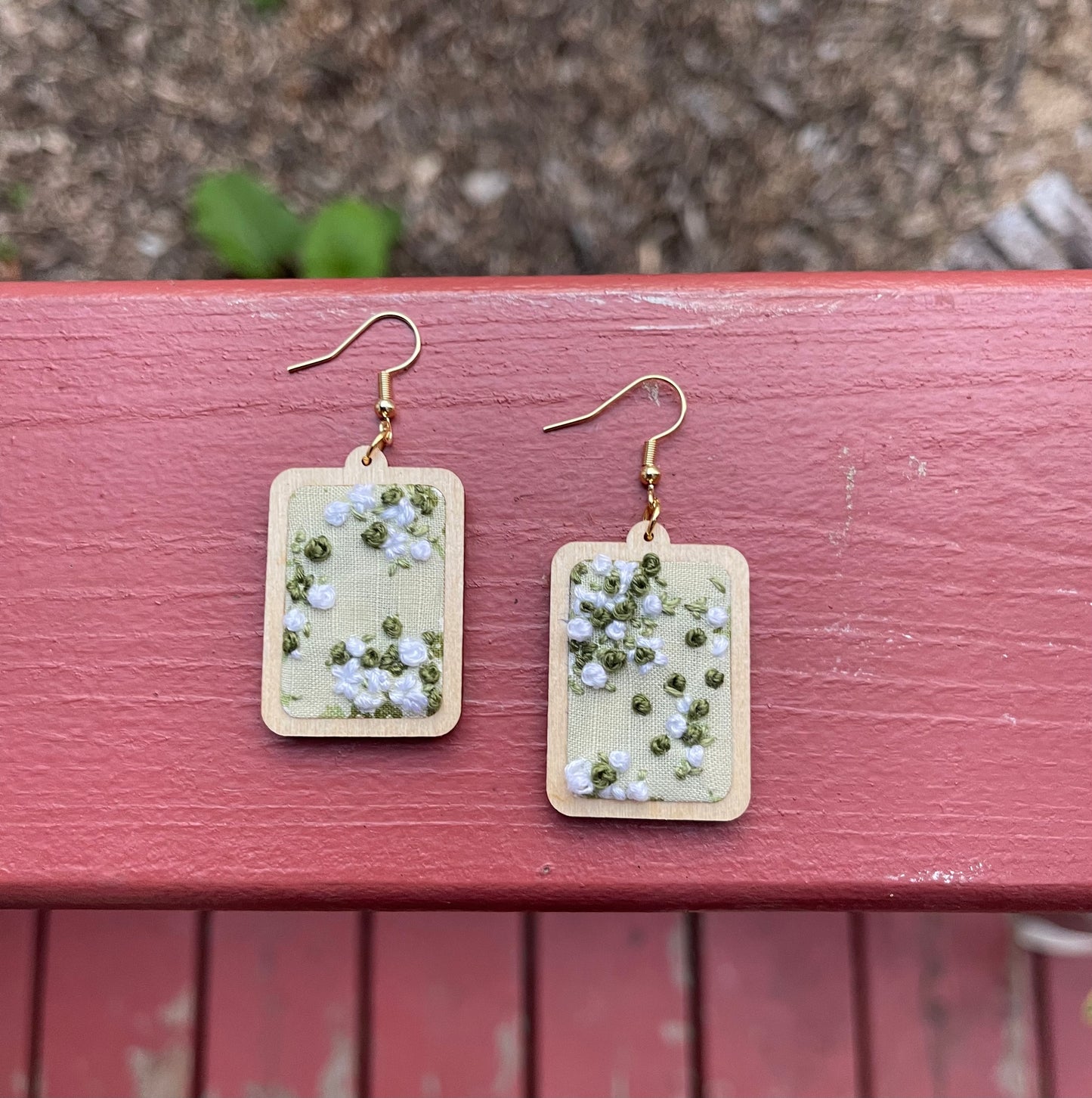 The Lindsay | Green Micro Floral Dangles