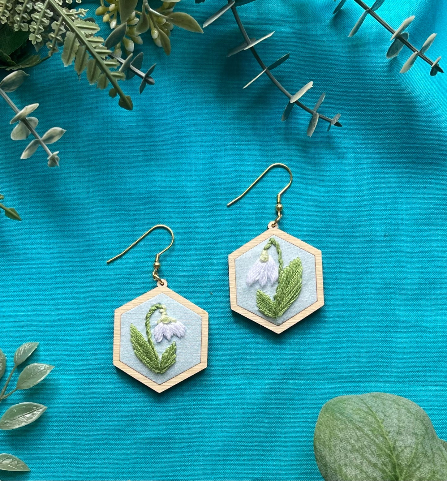 The Carrie | Snowdrop Dangle Earrings (January)