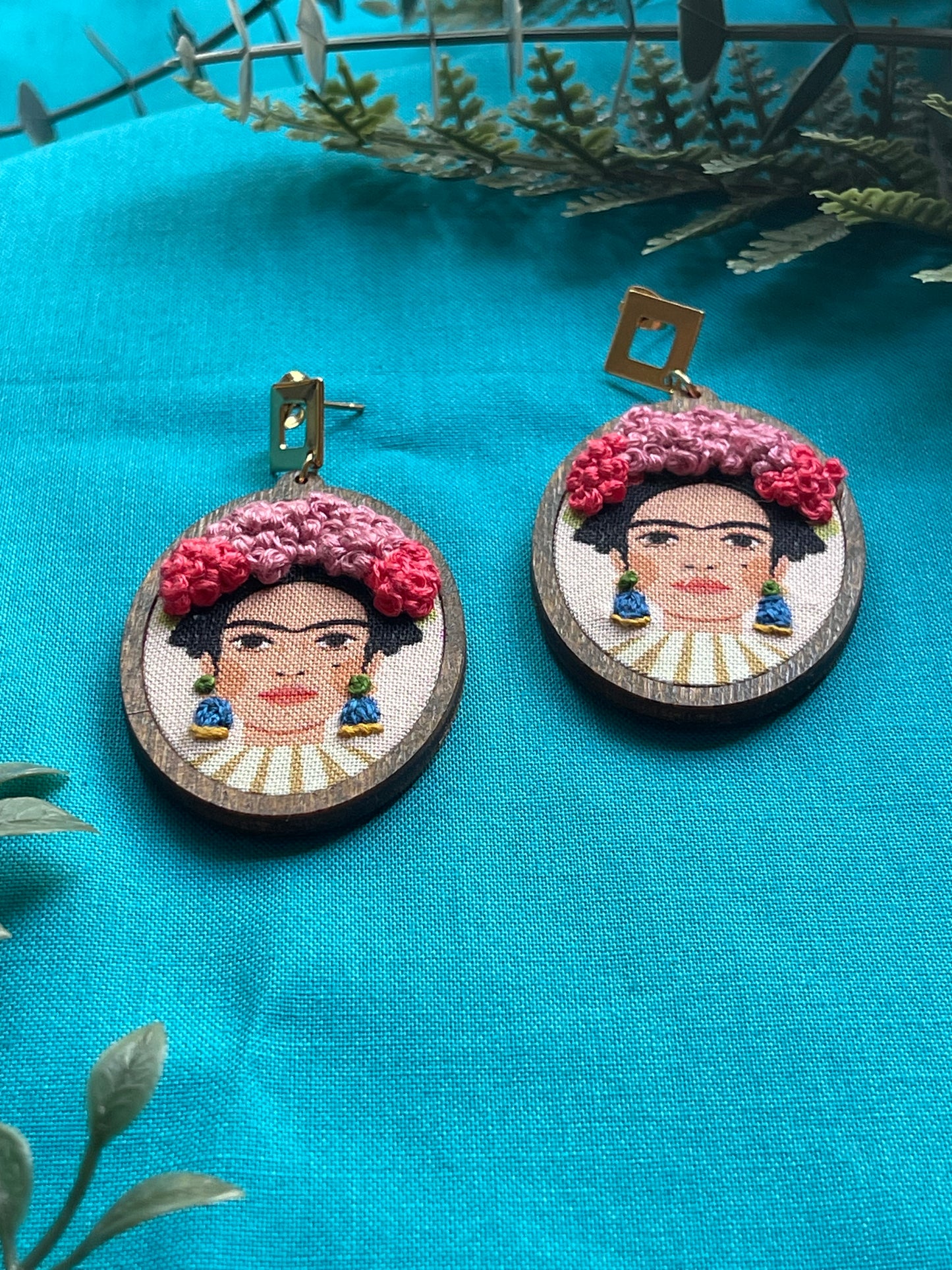 The Frida | Oval Dangle Earrings