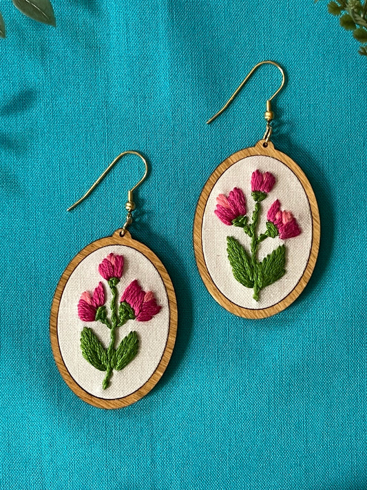 The Lillie | Sweet Pea Dangle Earrings (April)