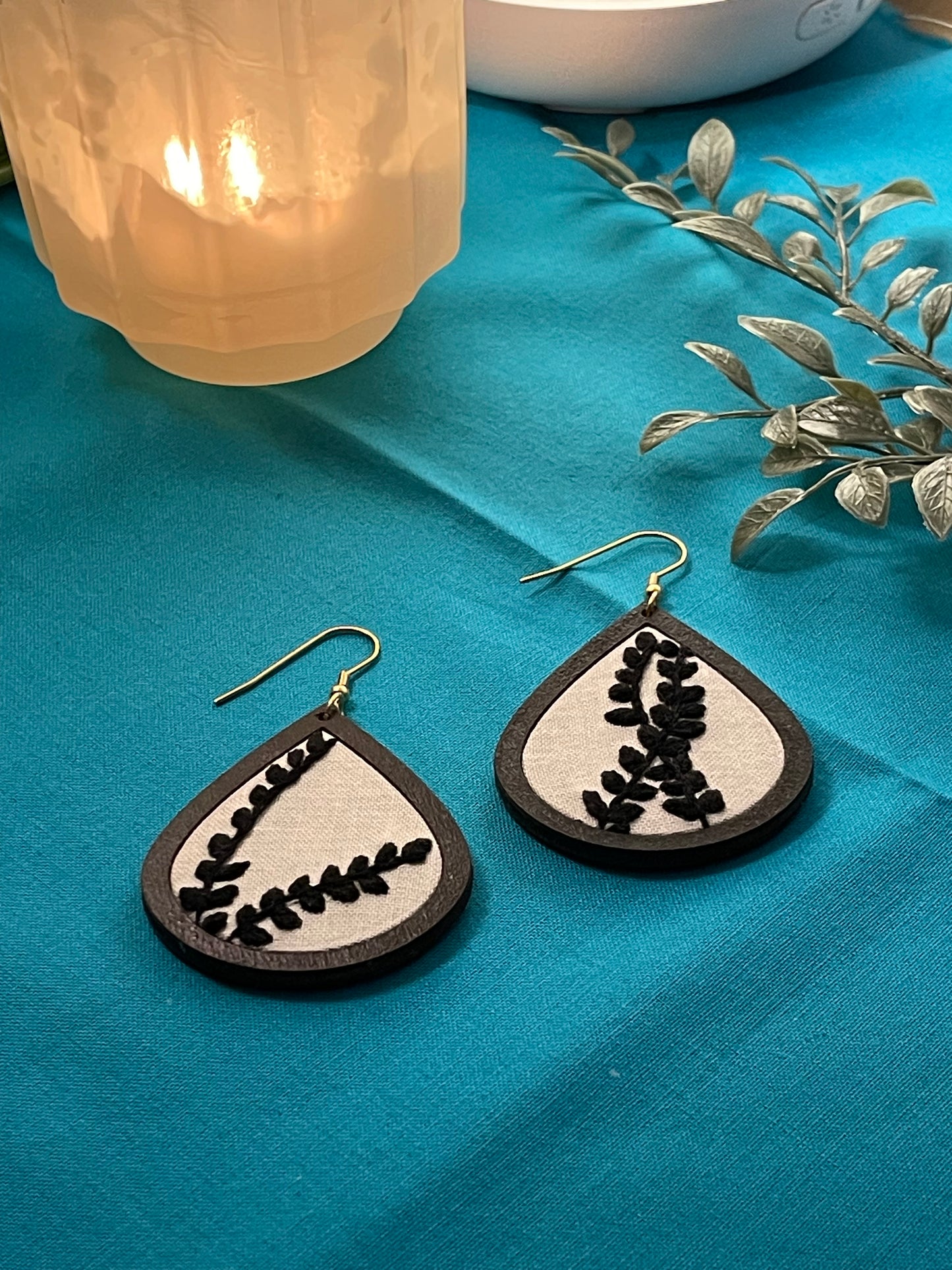 The Stephanie | Black & White Fern Leaf Dangles